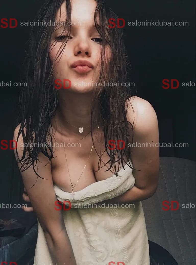 Alessia β escort in Dubai
