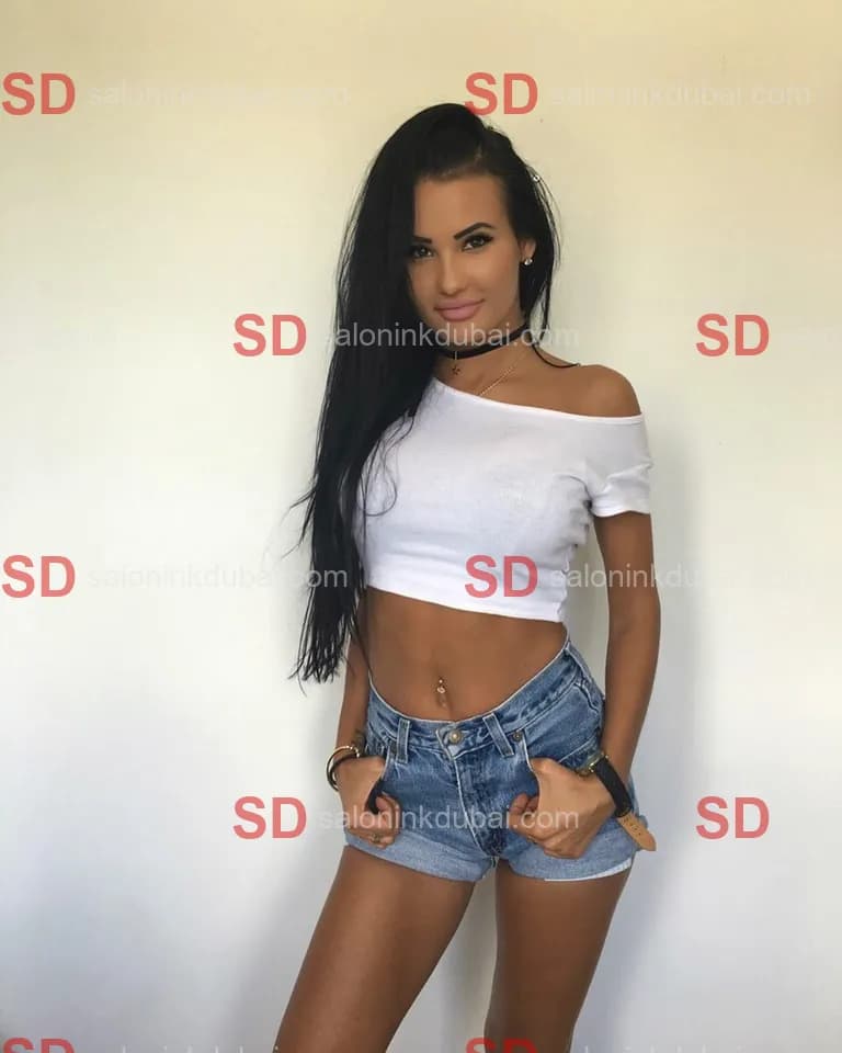 Alessia β escort in Dubai