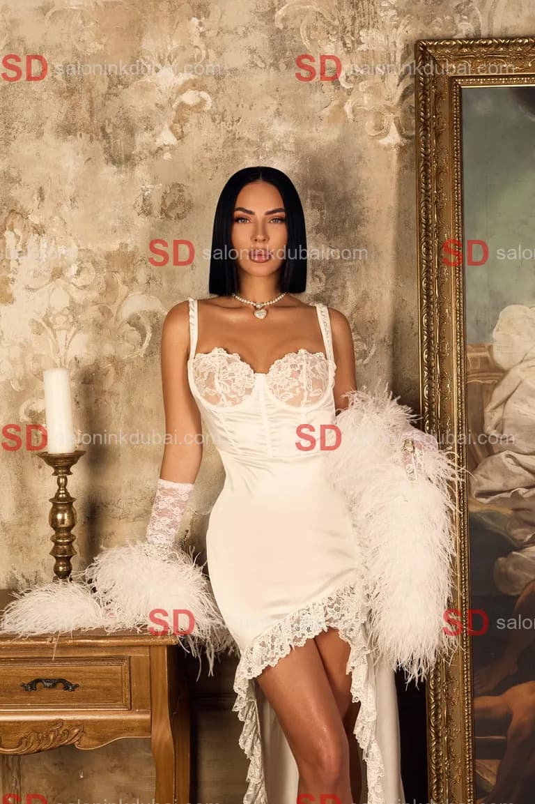 Alina β escort in Dubai