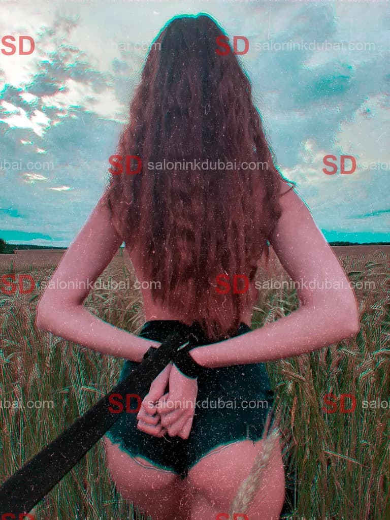 Amber β escort in Dubai