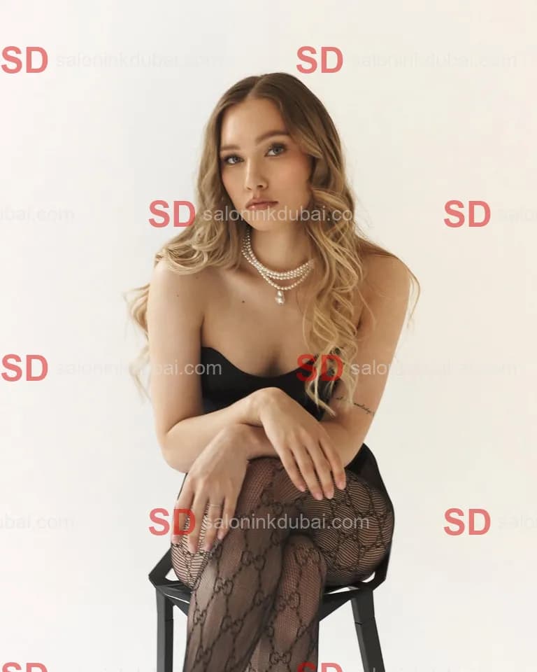 Amelia β escort in Dubai