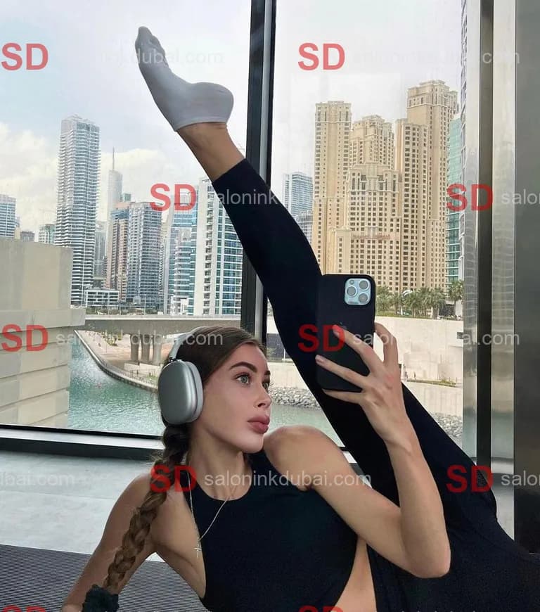 Angelina β escort in Dubai