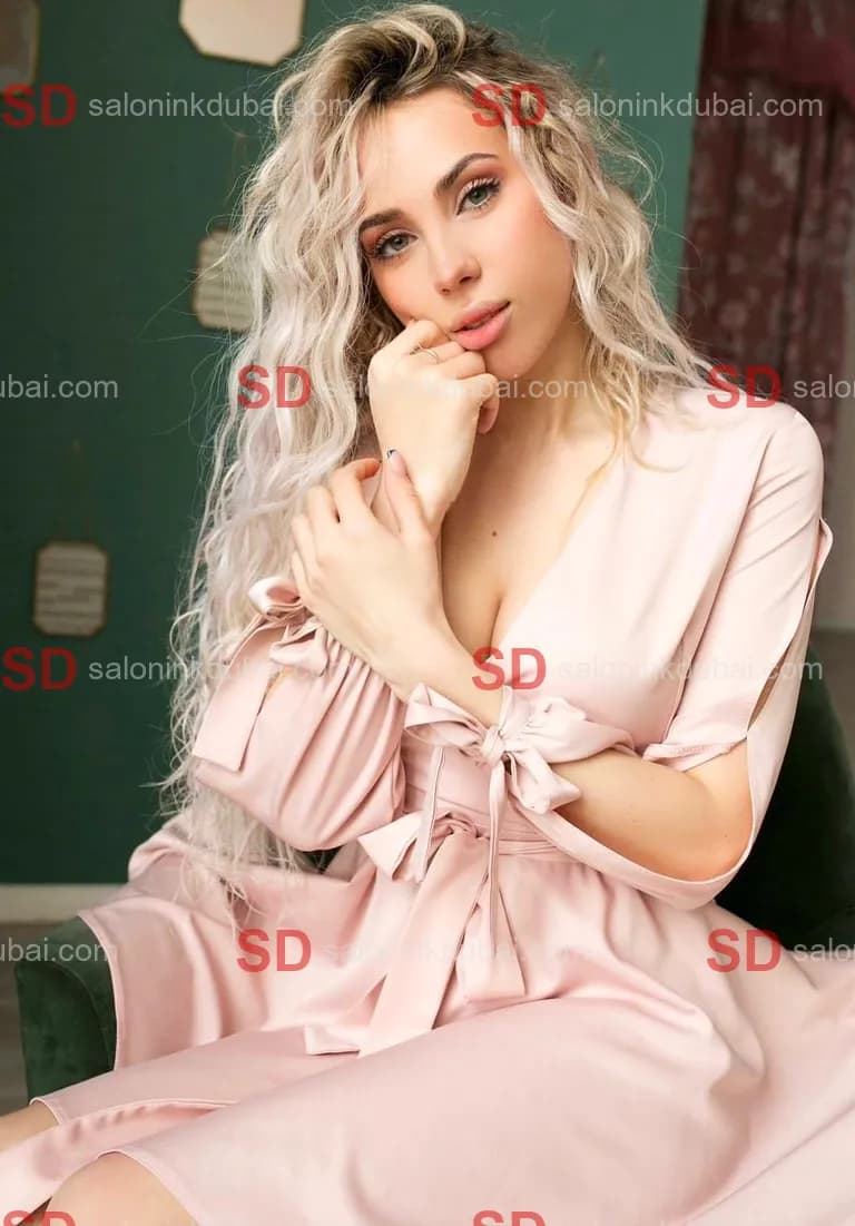Ava β escort in Dubai