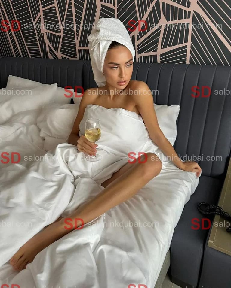 Ayla β escort in Dubai