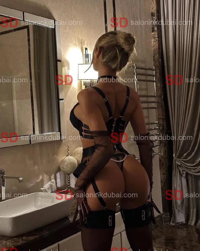 Eva β escort in Dubai