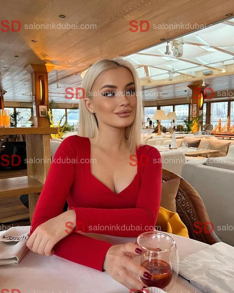 Evelyn β escort in Dubai