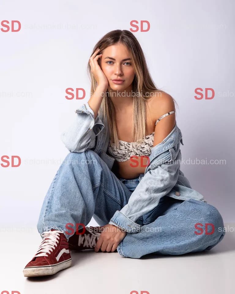 Evelyn β escort in Dubai