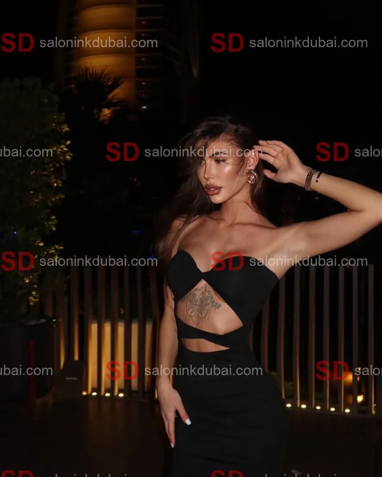Farah β escort in Dubai