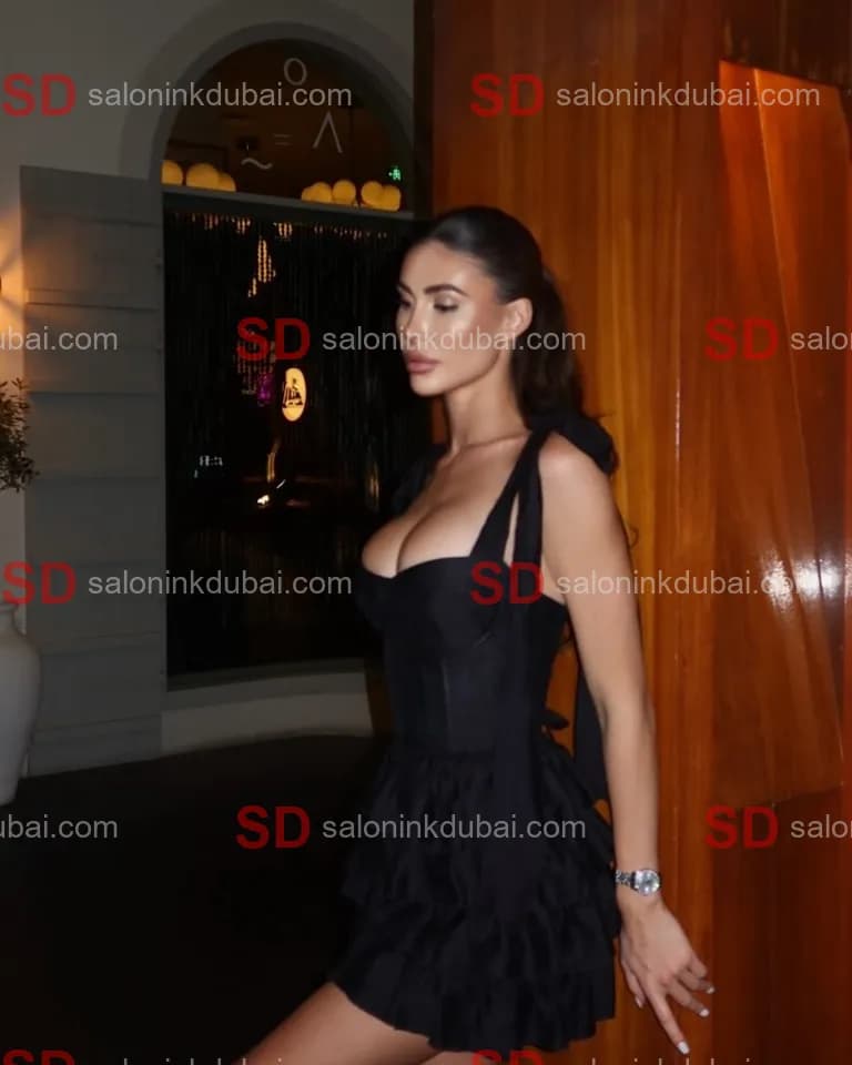 Farah β escort in Dubai
