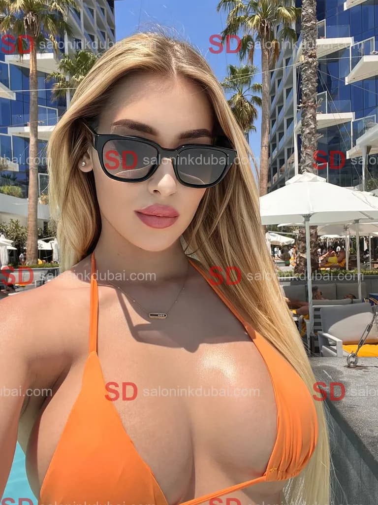 Farah β escort in Dubai