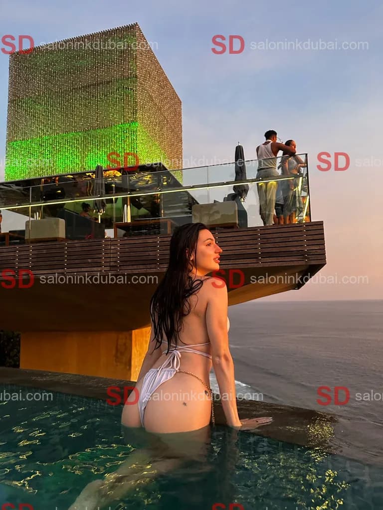 Iris β escort in Dubai