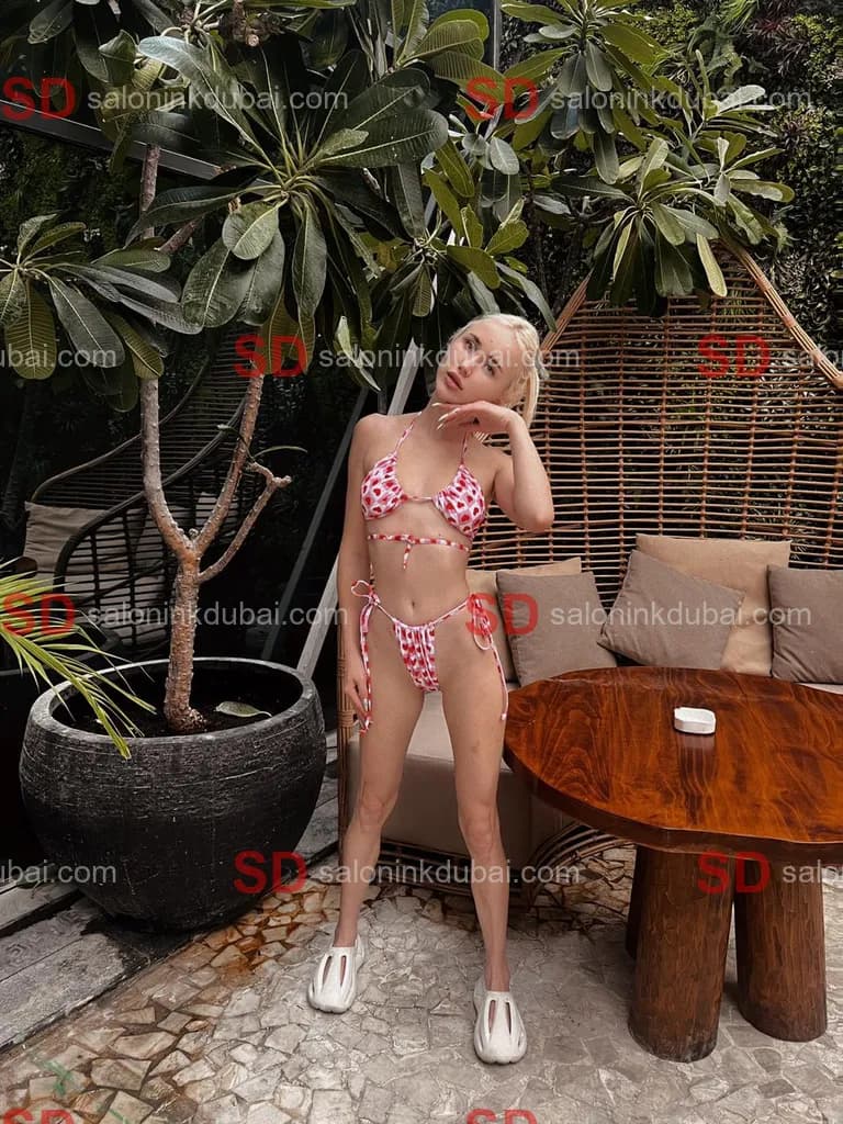 Iris β escort in Dubai