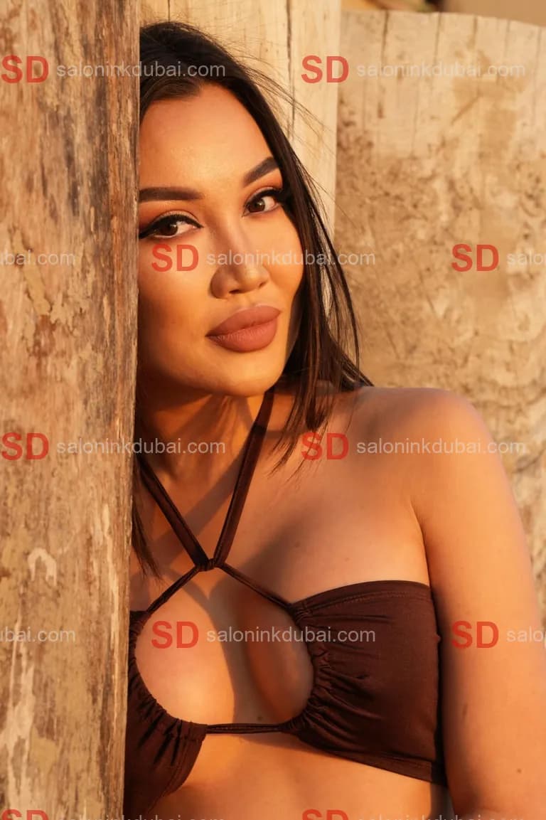 Julia β escort in Dubai
