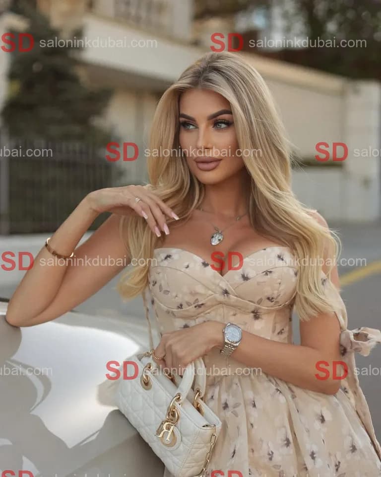 Julia β escort in Dubai