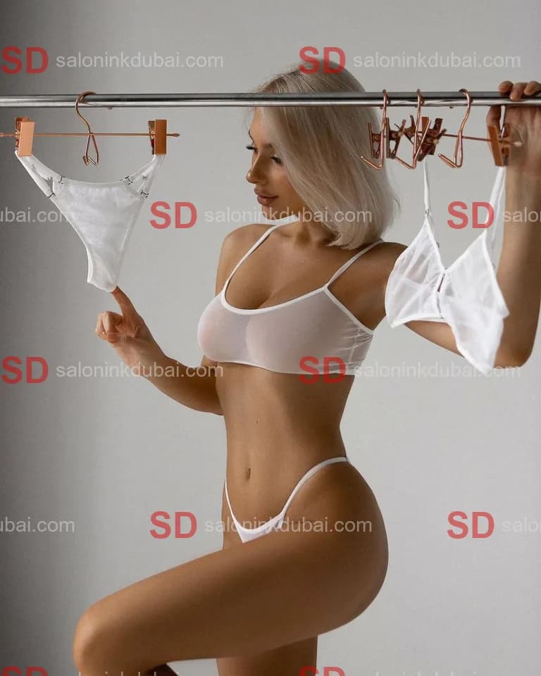 Lana β escort in Dubai