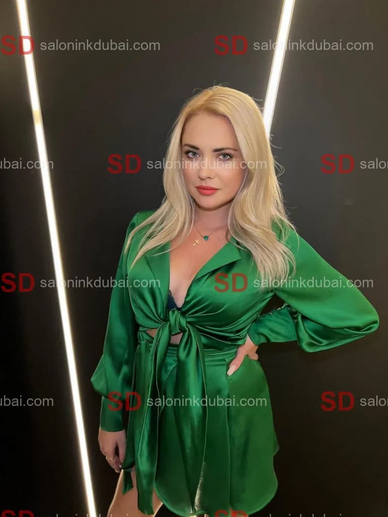 Lara β escort in Dubai
