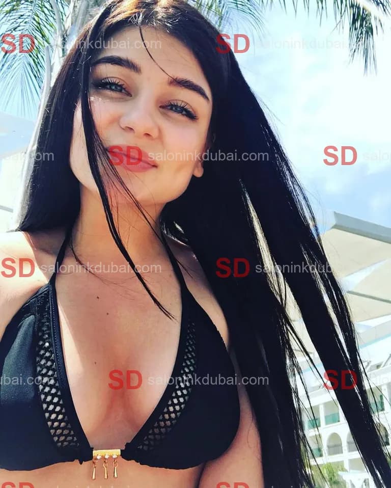 Larissa β escort in Dubai