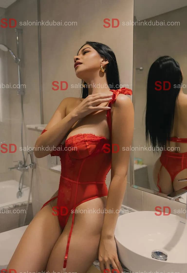 Layla β escort in Dubai