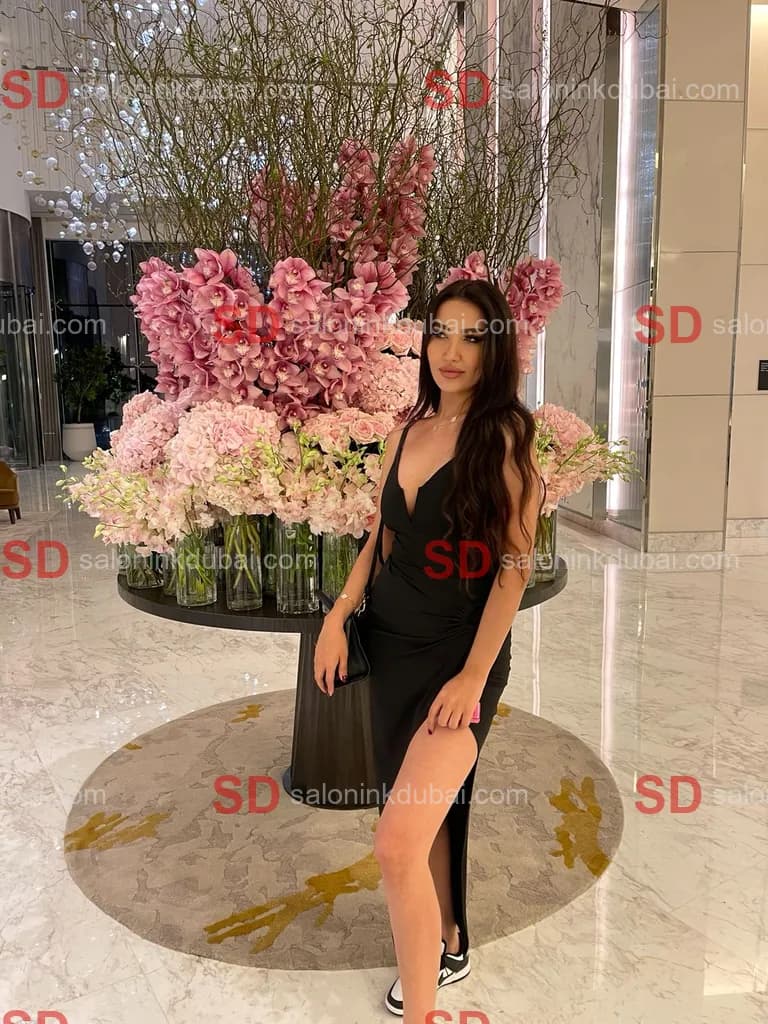 Lily β escort in Dubai