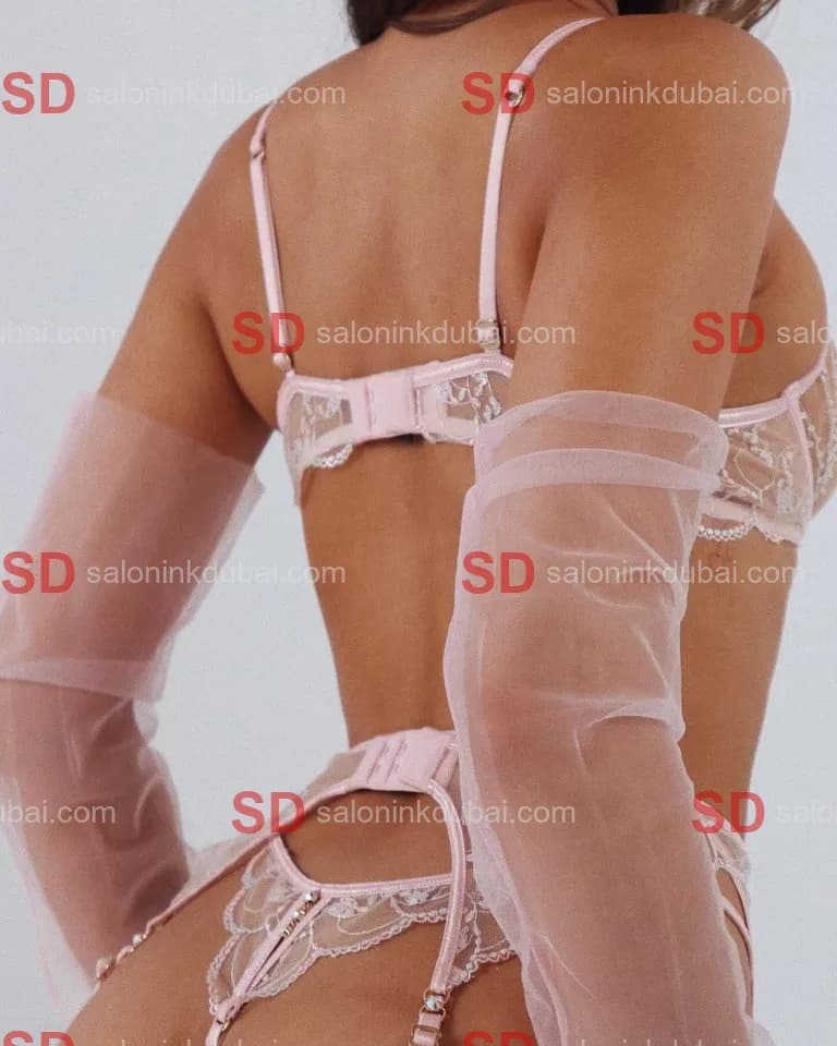 Lily β escort in Dubai