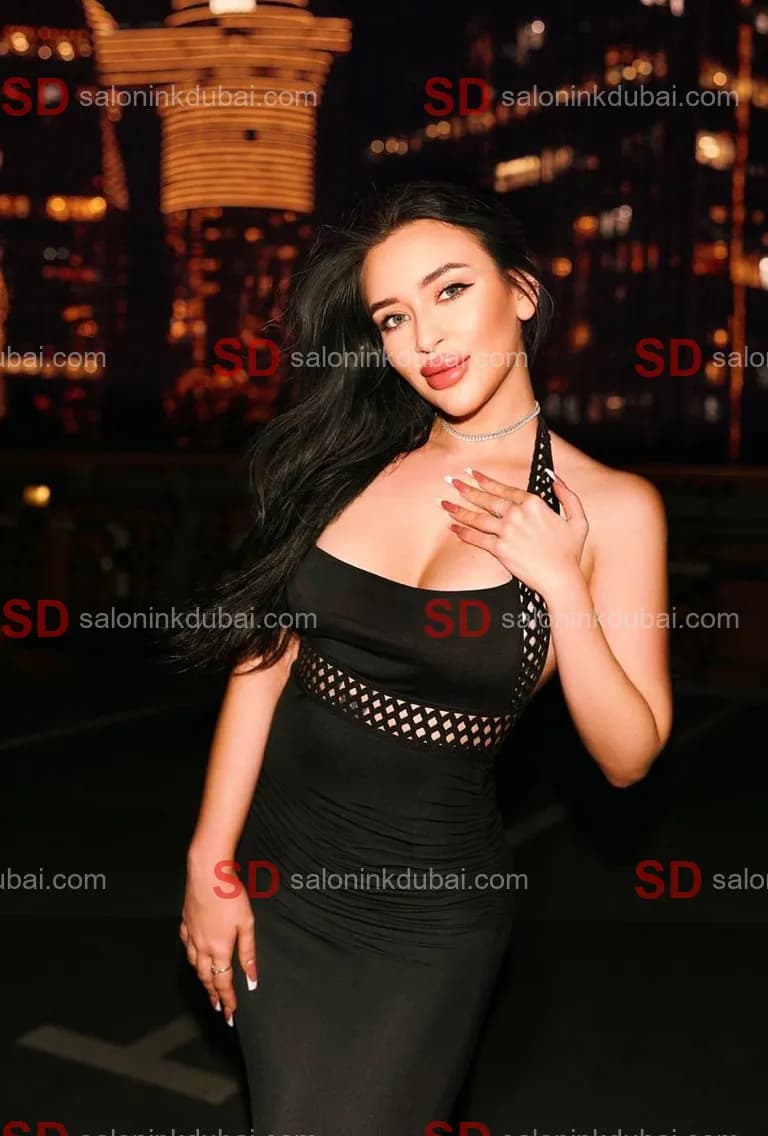 Lola β escort in Dubai