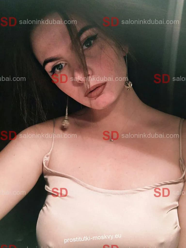 Lola β escort in Dubai