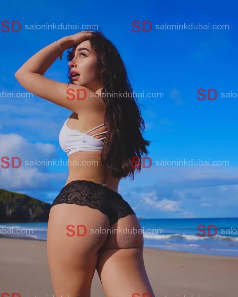 Mariam β escort in Dubai