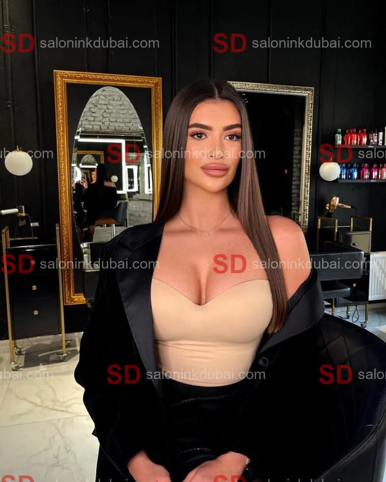 Mia β escort in Dubai