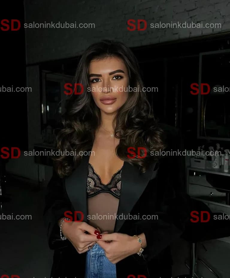 Mia β escort in Dubai