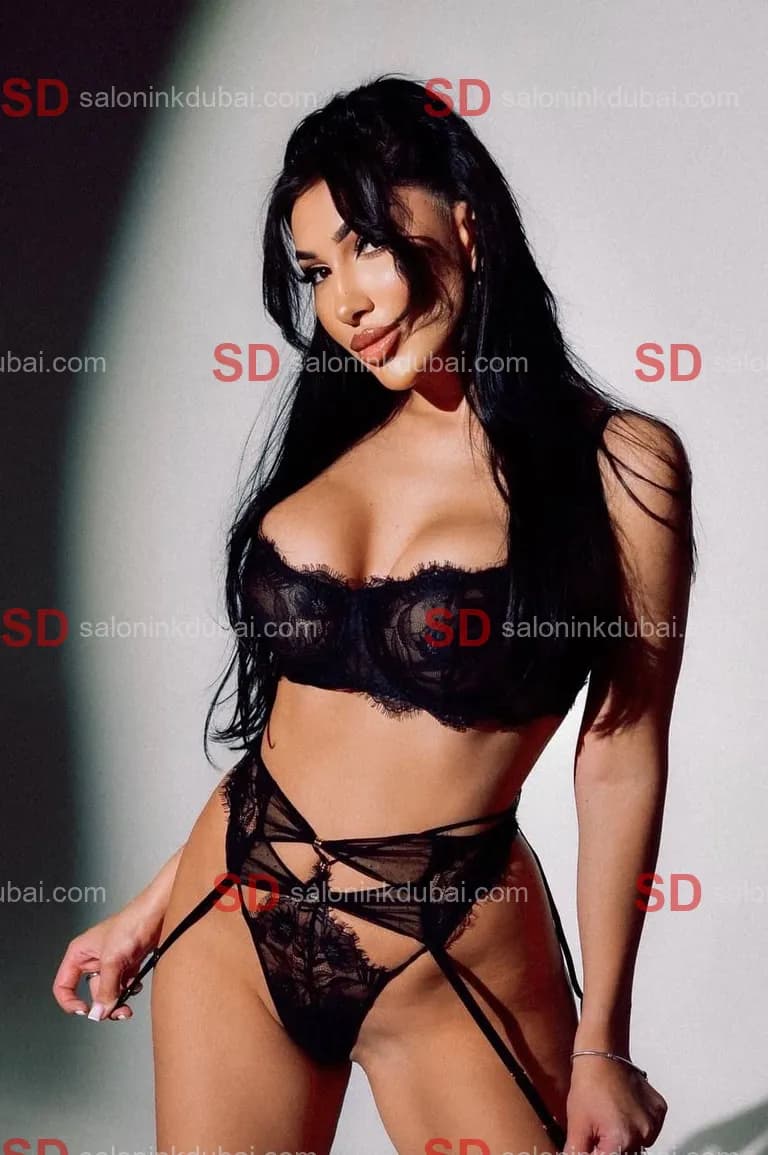 Nia β escort in Dubai