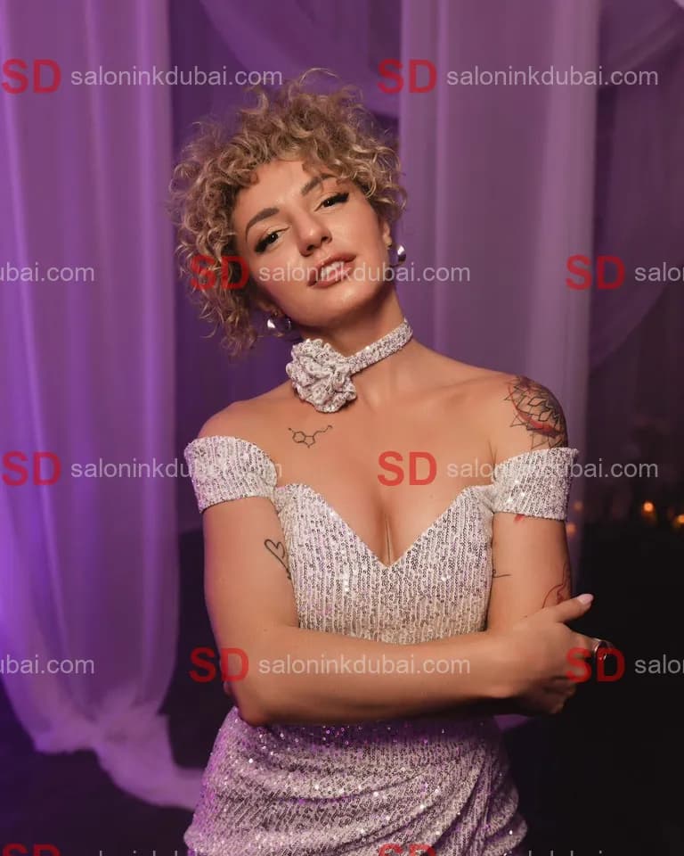 Nia β escort in Dubai
