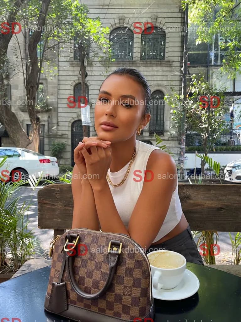 Paris β escort in Dubai