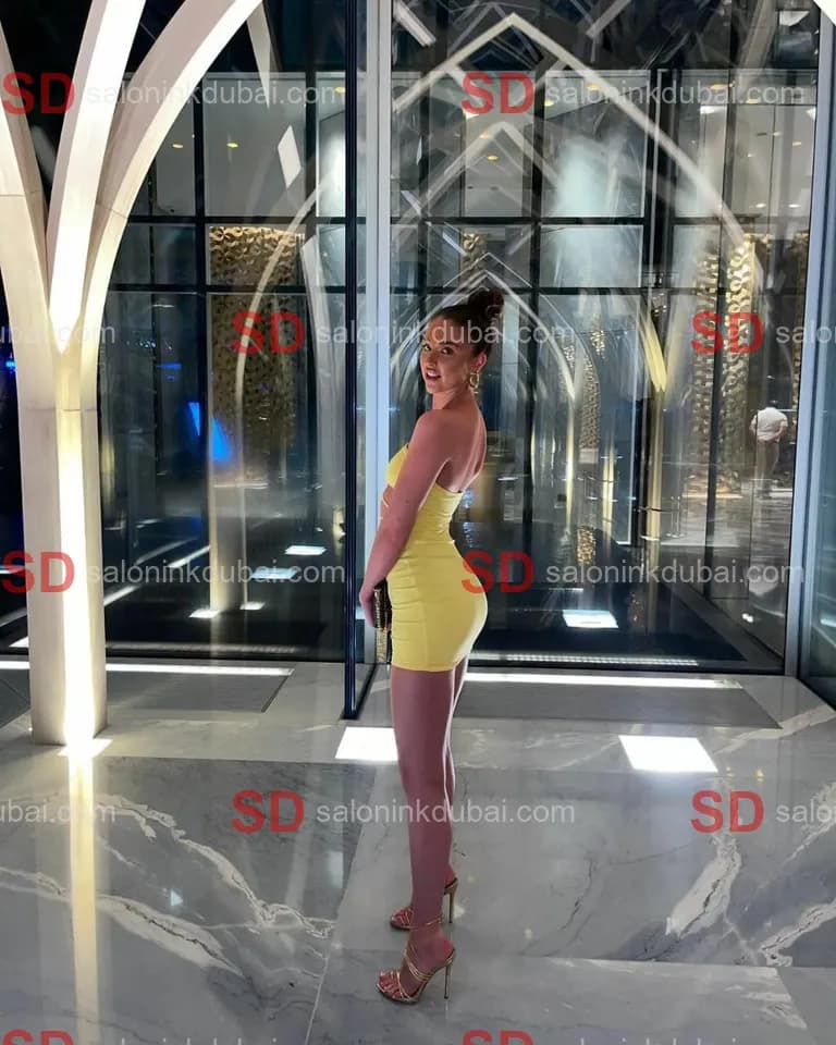 Sara β escort in Dubai