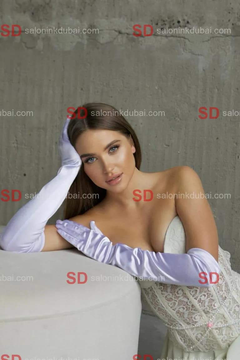 Selena β escort in Dubai
