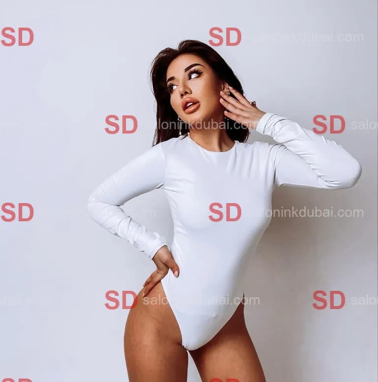 Sienna β escort in Dubai