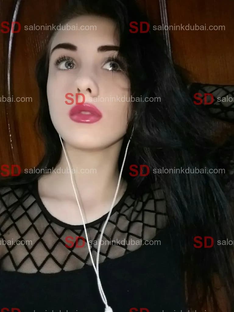 Sienna β escort in Dubai