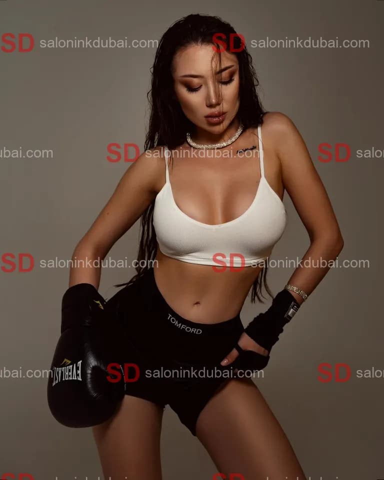 Summer β escort in Dubai