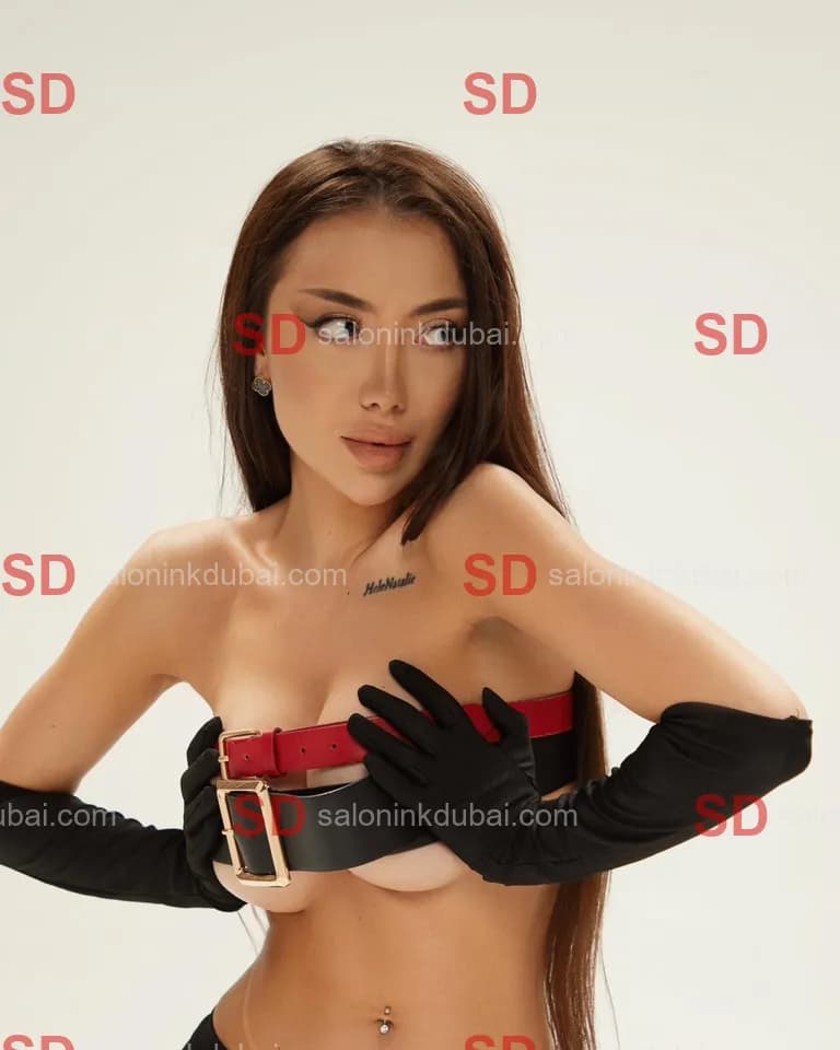 Summer β escort in Dubai