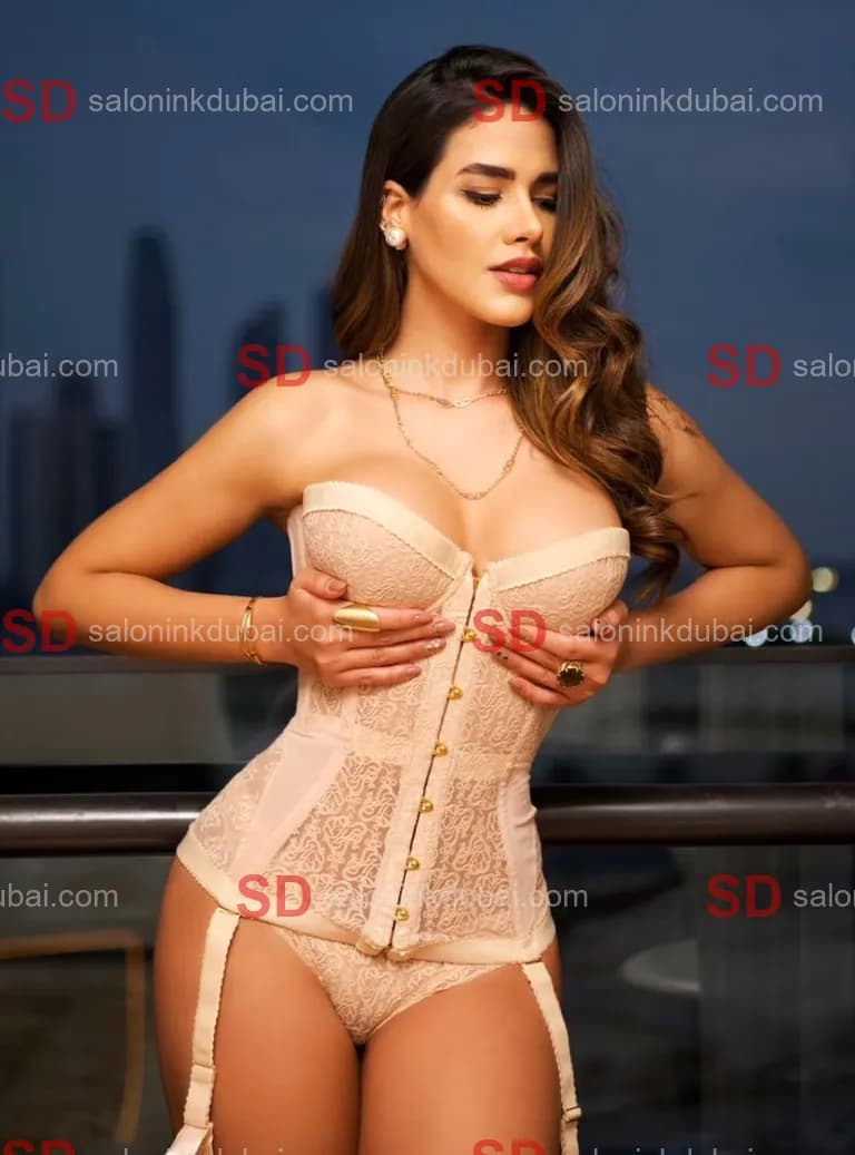 Tessa β escort in Dubai