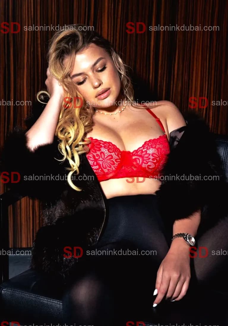 Victoria — escort in Dubai
