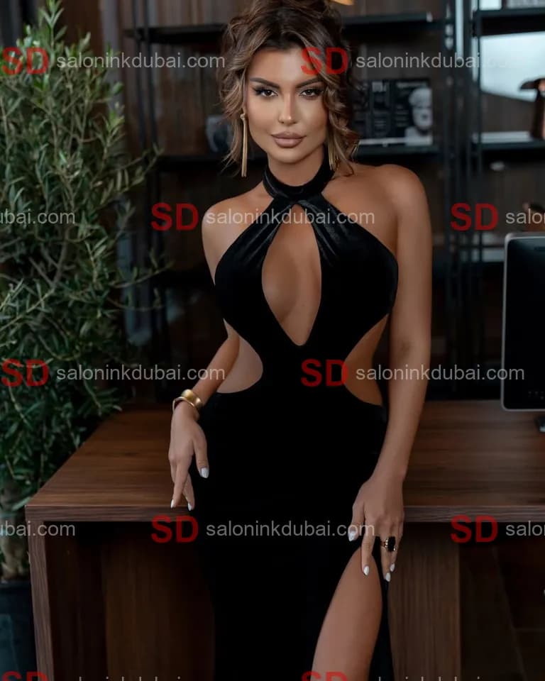 Violet β escort in Dubai