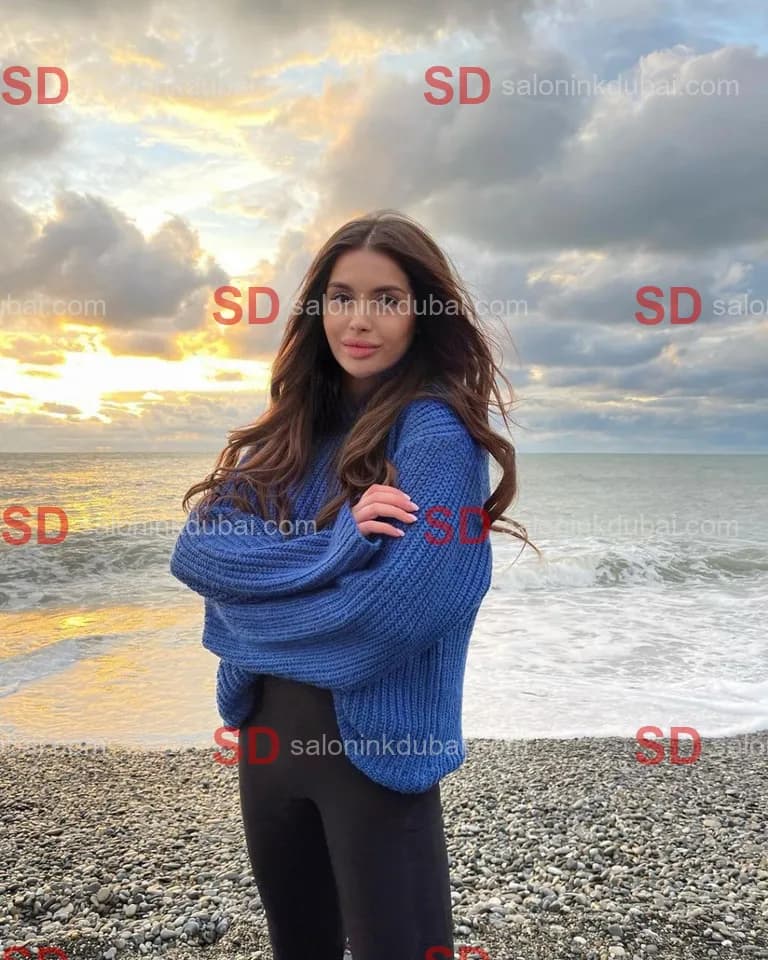 Violet β escort in Dubai