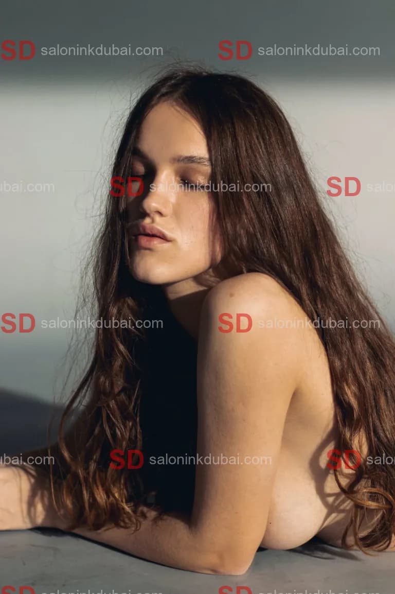 Vivian β escort in Dubai