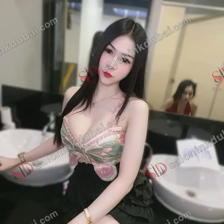 Vually — escort in Dubai