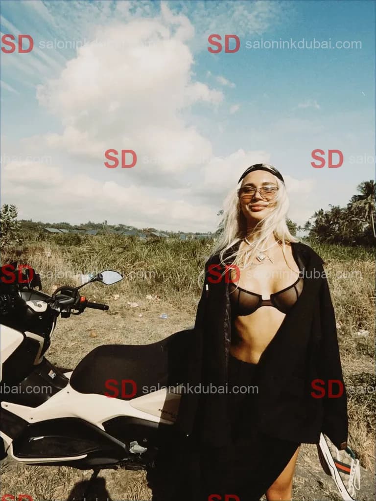 Willow β escort in Dubai