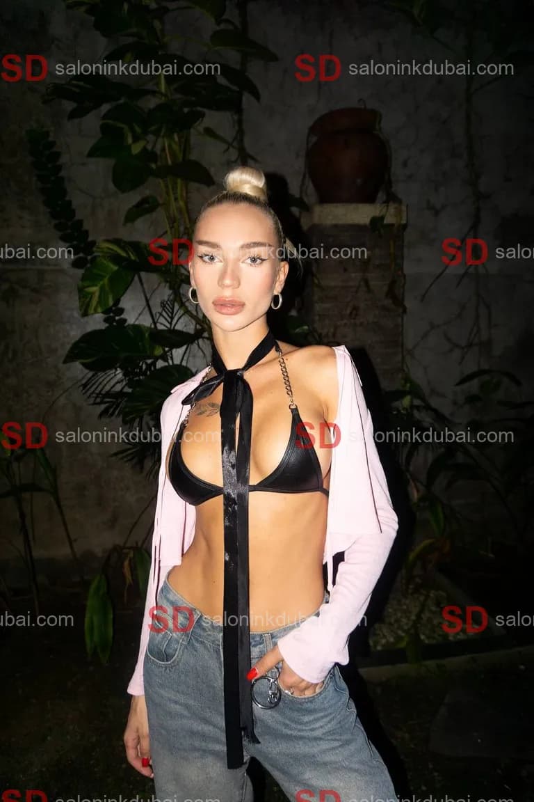 Willow β escort in Dubai