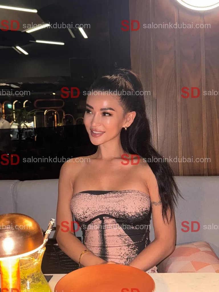 Yasmin β escort in Dubai