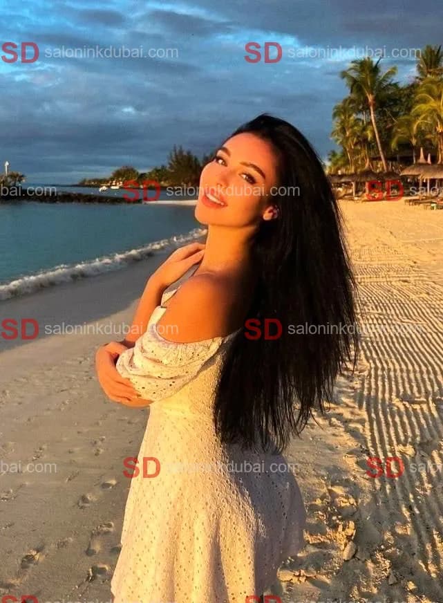 Zoe β escort in Dubai