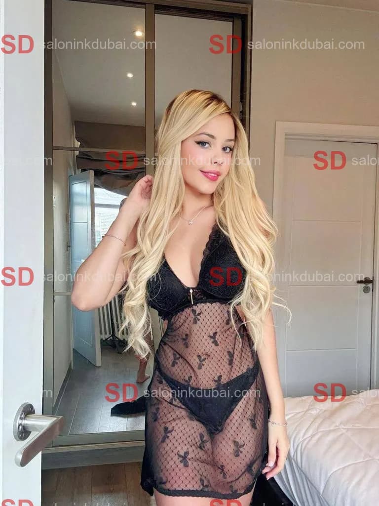 Zoya β escort in Dubai